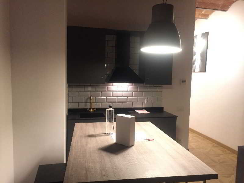L'Escudellers By The Streets Apartment Barcelona Bagian luar foto
