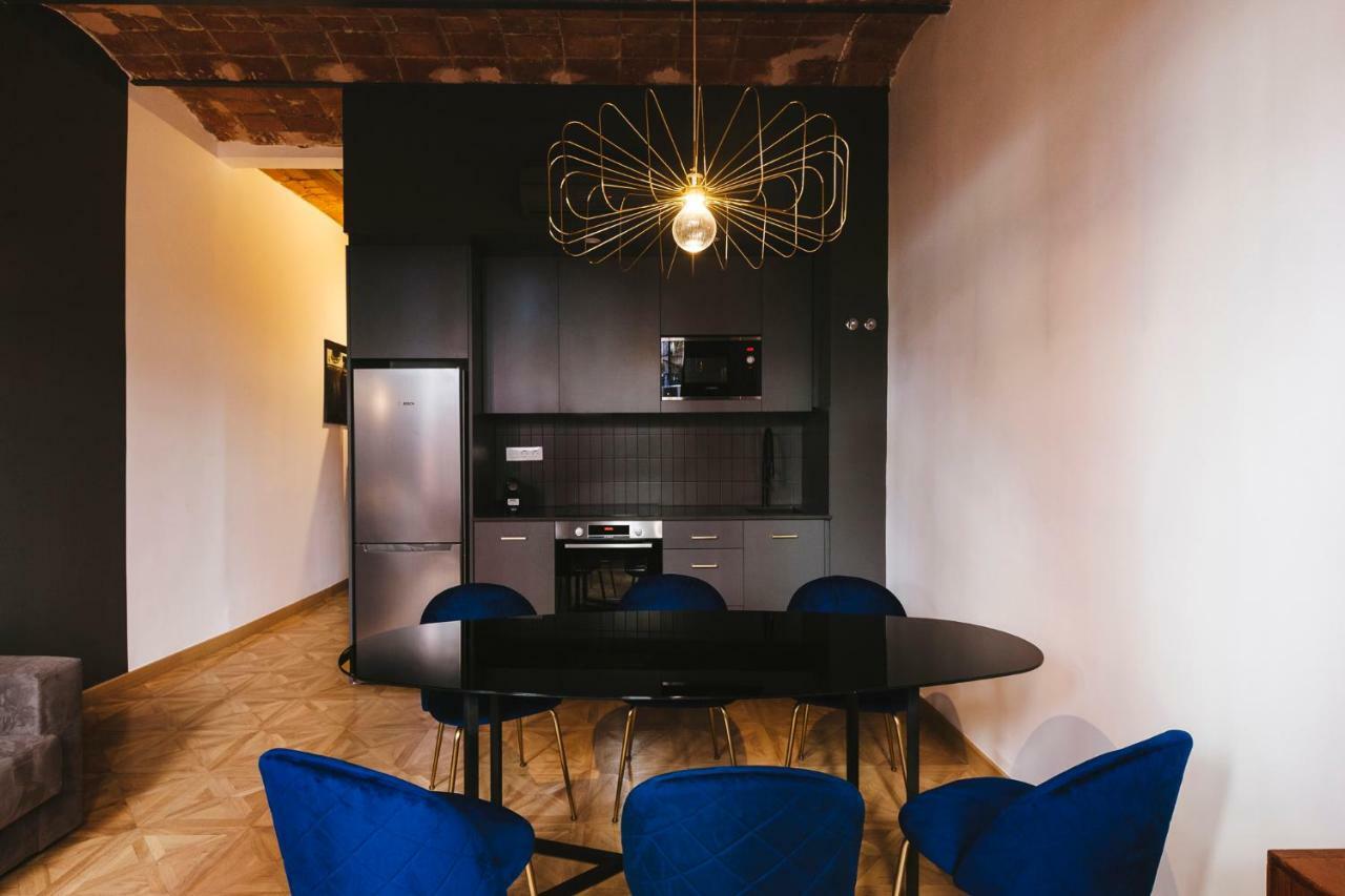 L'Escudellers By The Streets Apartment Barcelona Bagian luar foto